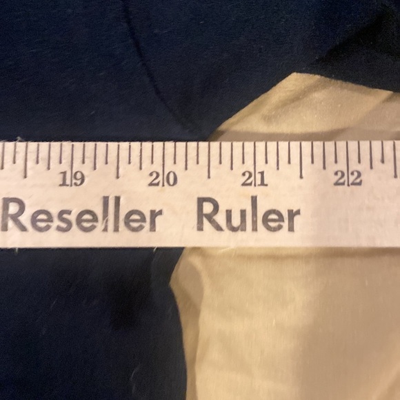 M Night Shyamalan Signs Movie Tee signs in size L - Picture 7 of 8